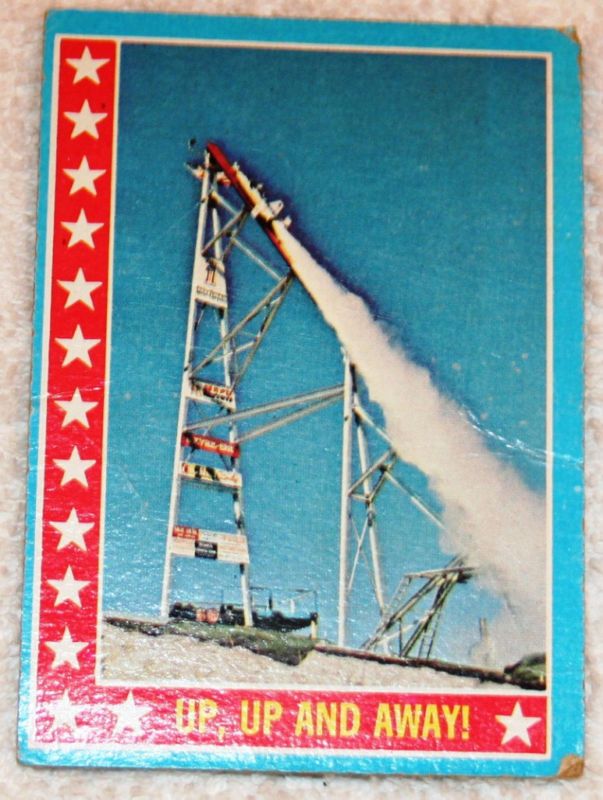1974 TOPPS EVEL KNIEVEL CARD #52 UP UP AND AWAY  